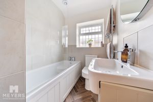 Family Bathroom- click for photo gallery